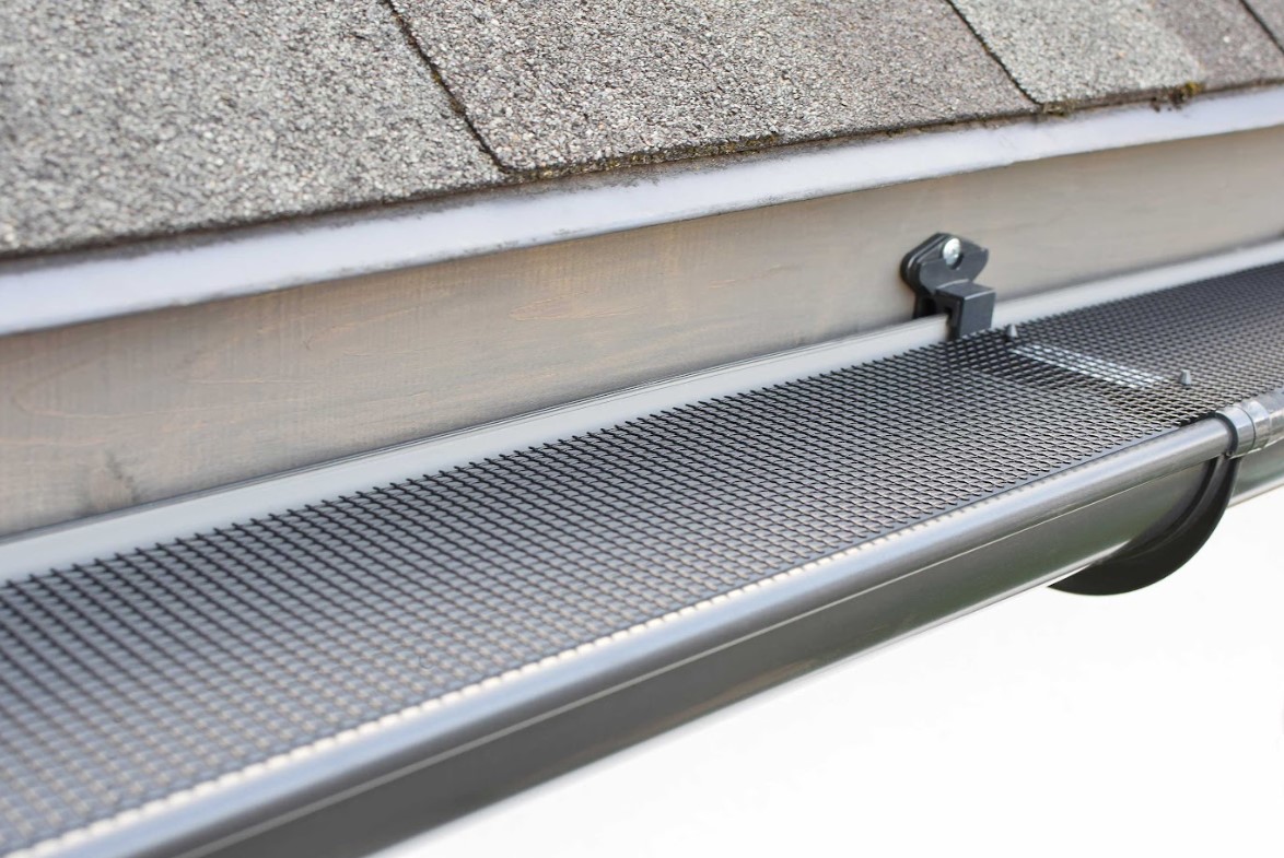 preventing clogs with gutter guards in Cleveland