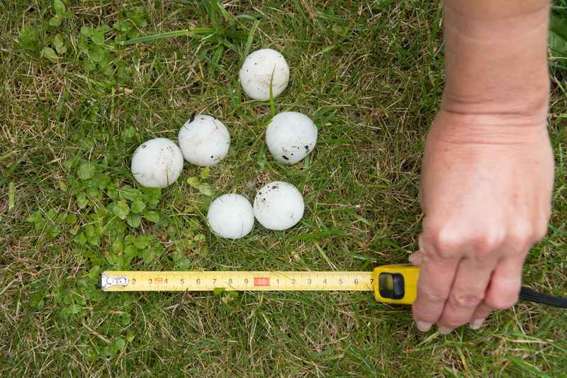 What Size Hail Will Damage a Roof in Chagrin Falls?