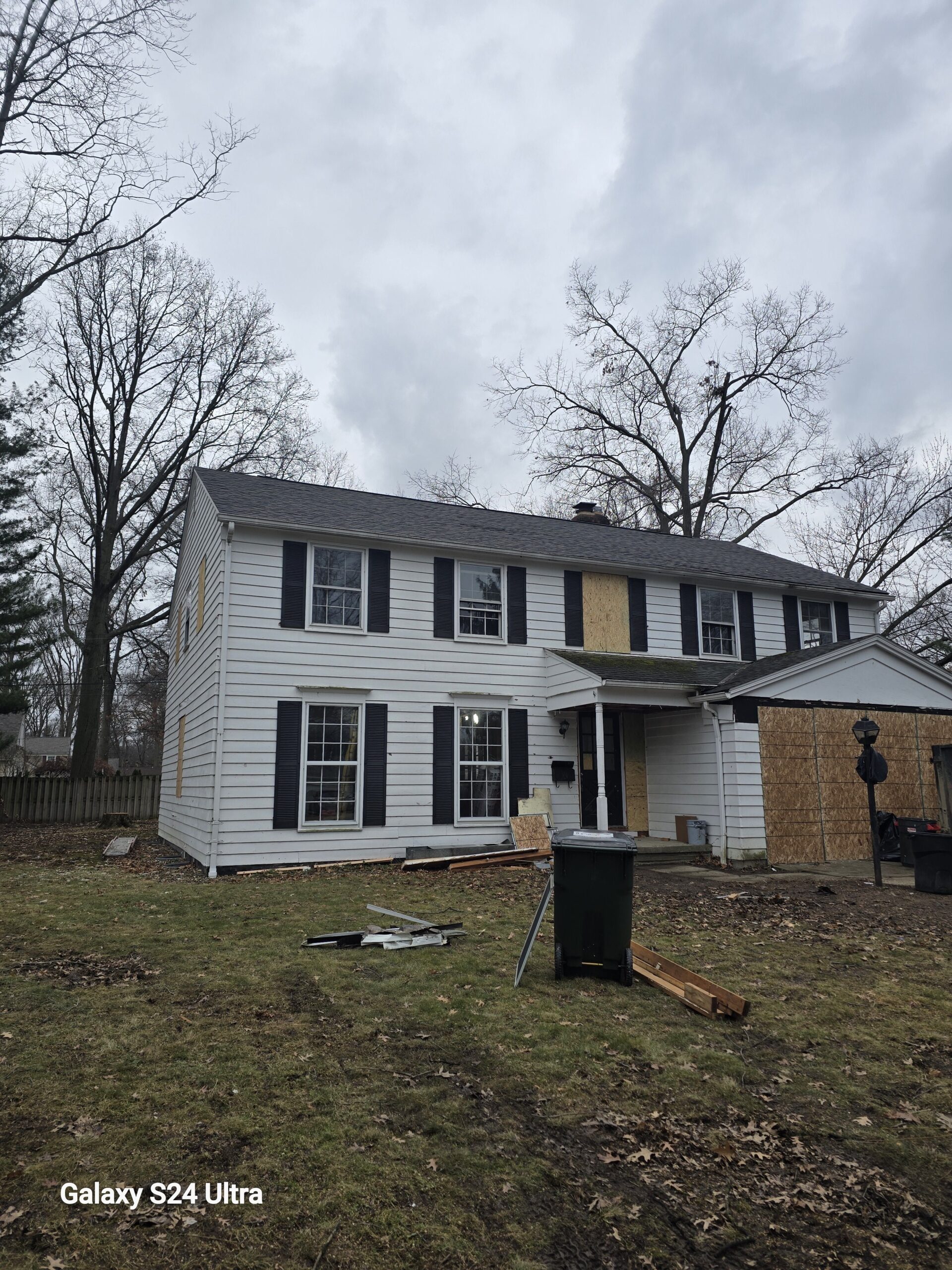 What are the Disadvantages of a Metal Roof?