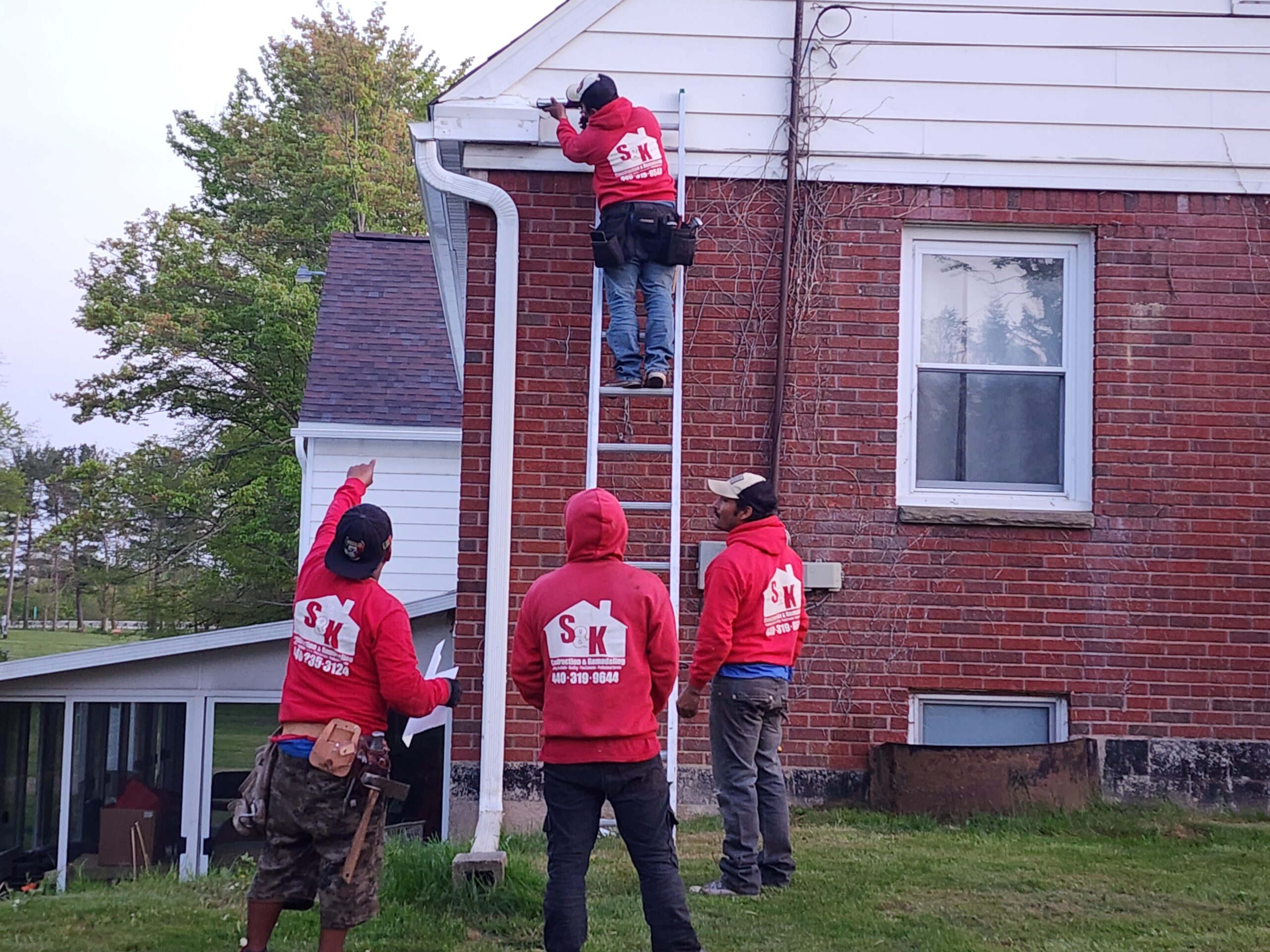 Will Missing Roof Shingles Cause a Roof Leak?