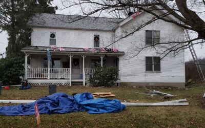 How Does Snow and Ice Impact Your Roof?