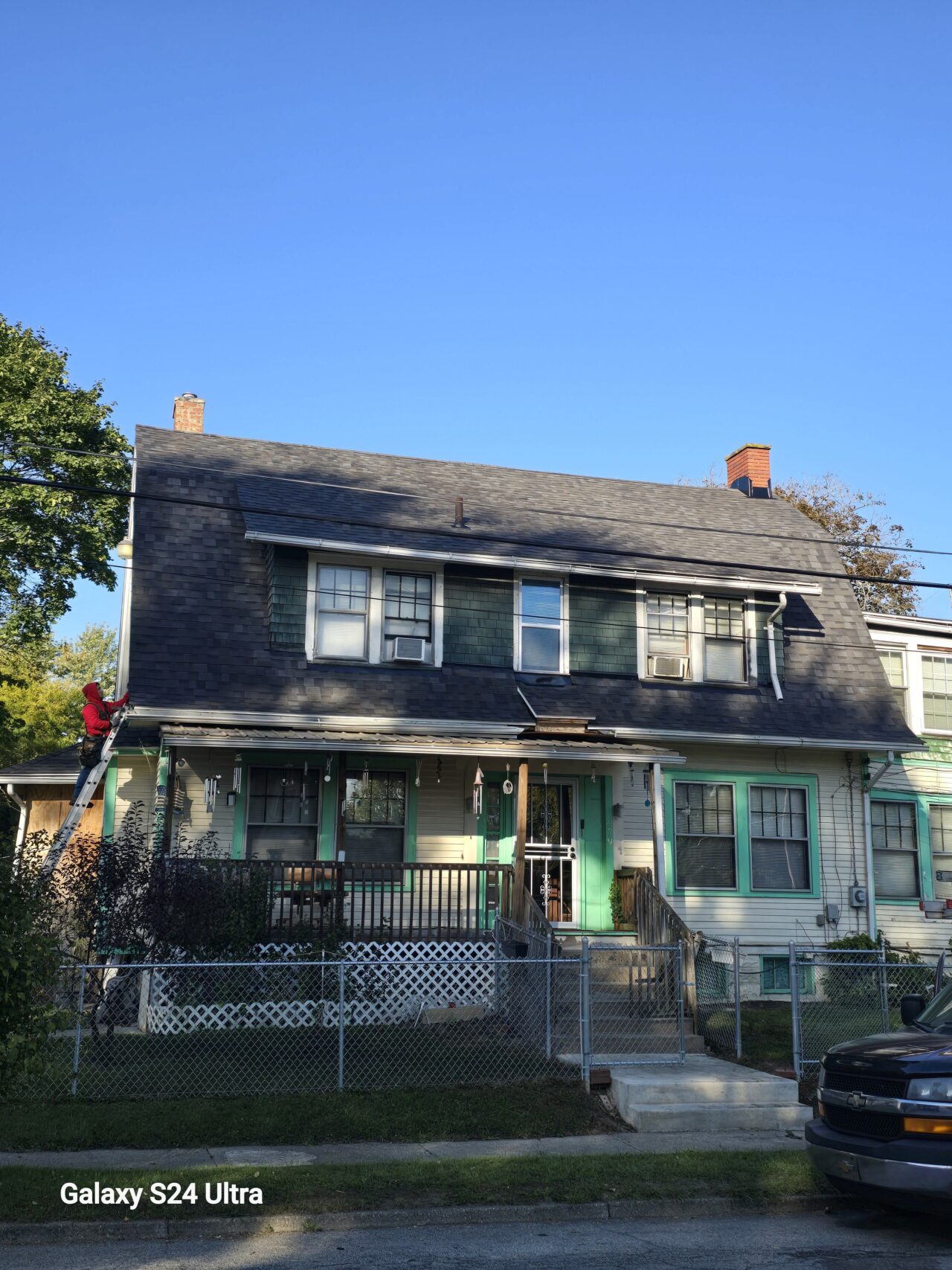 Roof and Siding Color Combinations