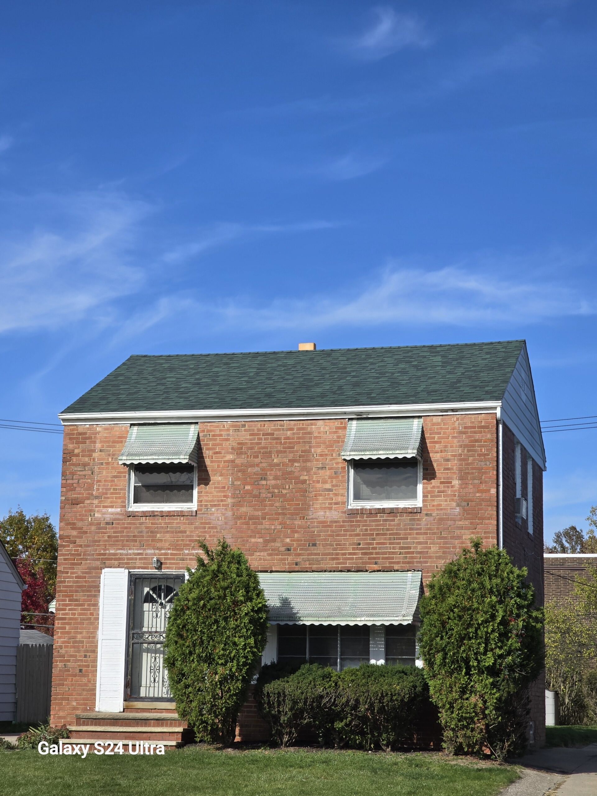 **Roof Soffit and Fascia: The Complete Guide to Understanding These Key Components of Your Roof** When it comes to maintaining your home’s roof, many homeowners overlook the importance of the soffit and fascia. These two crucial parts of the roofline are responsible for more than just aesthetic appeal; they play a vital role in protecting your home from the elements. In this comprehensive guide, we’ll break down the functions of soffits and fascia, how they work together to enhance the integrity of your roof, how to maintain and replace them, and much more. --- ### What is a Roof Soffit? The **soffit** refers to the underside of the overhanging part of the roof eaves. In simpler terms, it’s the part of the roof that is visible from the side of your home, often tucked underneath the fascia. The soffit acts as a shield to protect the roof structure from exposure to rain, snow, and wind. It also provides proper ventilation to the attic, ensuring air circulation that prevents moisture buildup, which could lead to mold and mildew. Soffits can be made from various materials, including wood, aluminum, vinyl, and fiber cement. The type of soffit material you choose will largely depend on the look you’re going for, as well as the durability and maintenance required. ### What is Roof Fascia? The **fascia** is the horizontal board that runs along the edge of the roof, directly above the soffit. It is typically where the gutters are installed, and it helps support the gutters’ weight. Fascia boards are important for keeping moisture from seeping into the rafters, which could damage the structural integrity of your home. Additionally, the fascia provides a finished appearance to the roof, creating a clean and uniform look that enhances curb appeal. Similar to soffits, fascia boards come in various materials, including wood, aluminum, vinyl, and composite options. The material you choose will depend on your needs, as each material offers different levels of maintenance and durability. --- ### The Role of Soffits and Fascia in Roof Functionality Both soffits and fascia are vital for the overall health of your roof and home. While each component serves a distinct function, they work together to keep your roof in good condition and enhance its overall lifespan. Here's how they contribute to the roof's overall functionality: #### 1. **Ventilation** One of the key roles of the soffit is to provide proper ventilation to the attic. Attic ventilation is essential for maintaining air circulation in the space, which helps prevent heat buildup and moisture accumulation. Without proper ventilation, your attic could become a breeding ground for mold, mildew, and even rot, which can spread to other parts of your roof and home. The soffit is equipped with small holes or vents that allow cool air to enter the attic. This air helps push out the hot, humid air that rises from the home’s living spaces. The fascia, while not directly responsible for ventilation, works in conjunction with the soffit to ensure the attic remains properly ventilated. #### 2. **Protection from the Elements** The fascia is the first line of defense against water damage. It helps protect the edge of the roof from rain, snow, and wind. Without a fascia, water could seep into the rafters and the roof structure, leading to rot, mold, and other types of damage. The soffit also contributes to protecting the roof from the elements by preventing water from reaching the underside of the roof. Together, the soffit and fascia prevent moisture from causing damage to your roof, ensuring its structural integrity is maintained over time. #### 3. **Aesthetic Appeal** Beyond their functional roles, soffits and fascia add significant curb appeal to a home. The fascia, with its clean, straight edge, gives the roofline a polished, finished look. Soffits can be designed in various styles to complement the home’s overall architecture, making them an essential component of your home’s exterior design. Whether you’re renovating or building a new home, choosing the right materials and finishes for your soffits and fascia can elevate the overall look of your property. --- ### Types of Soffit and Fascia Materials There are several materials available for soffits and fascia, each offering different benefits in terms of durability, aesthetics, and maintenance. The choice of material depends on your budget, the look you want, and the amount of time you’re willing to spend maintaining these components. Let’s take a closer look at the most common materials for soffits and fascia: #### 1. **Wood** Wood is a traditional material used for both soffits and fascia. It offers a natural, classic look and can be stained or painted to match the color scheme of your home. However, wood requires regular maintenance to protect it from rot, insects, and the elements. Over time, wood can warp or crack due to exposure to moisture and temperature changes. - **Pros**: Aesthetic appeal, customizable finish. - **Cons**: Requires regular painting or sealing, susceptible to rot and insect damage. #### 2. **Vinyl** Vinyl soffits and fascia are popular due to their low maintenance requirements. They are resistant to rot, fading, and insects, making them a great choice for homeowners who want a hassle-free option. Vinyl is available in various colors and styles and is easy to clean. - **Pros**: Low maintenance, durable, weather-resistant, long-lasting. - **Cons**: Limited customization options, can crack in extreme temperatures. #### 3. **Aluminum** Aluminum soffits and fascia are another popular choice due to their lightweight nature, durability, and resistance to corrosion. Aluminum is highly resistant to weathering and won’t warp or rot like wood. Additionally, aluminum is easy to paint, allowing homeowners to customize the look of their fascia and soffit. - **Pros**: Strong, durable, weather-resistant, easy to maintain. - **Cons**: Can dent or scratch easily, may require repainting over time. #### 4. **Fiber Cement** Fiber cement is a durable, low-maintenance material that is resistant to both water and fire. It’s a great option for homeowners who want the appearance of wood without the maintenance. Fiber cement soffits and fascia are available in a variety of finishes and textures, making them versatile for different architectural styles. - **Pros**: Long-lasting, resistant to fire, rot, and insects, low maintenance. - **Cons**: Heavier than other materials, more expensive than vinyl or aluminum. #### 5. **Composite Materials** Composite soffits and fascia are made from a mixture of wood fibers and synthetic materials, providing the look of wood without the maintenance. Composite materials are resistant to moisture, insects, and decay, making them a great option for homeowners seeking a durable and attractive solution. - **Pros**: Low maintenance, durable, aesthetic appeal. - **Cons**: Higher initial cost, can be prone to expansion and contraction with temperature changes. --- ### Soffit and Fascia Installation: A Step-by-Step Overview Installing or replacing soffits and fascia is a significant home improvement project that requires proper planning and skilled labor. If you're considering installing new soffits and fascia, here’s a step-by-step overview of the process. #### 1. **Remove Old Fascia and Soffit** The first step is to remove any old fascia and soffit materials that are damaged, rotting, or outdated. This involves carefully detaching the boards and removing any nails or screws. #### 2. **Inspect the Roof and Rafters** Once the old soffit and fascia are removed, inspect the roof and rafters for signs of damage. Look for any issues with the roof decking, water damage, or rot. If you find any structural damage, it’s essential to repair it before proceeding with the installation. #### 3. **Install New Fascia Boards** Start by installing the new fascia boards along the edge of the roof. Fascia boards should be securely attached to the roof rafters with nails or screws. The boards should be level and aligned properly to ensure a smooth installation. #### 4. **Install Soffit Panels** Next, install the soffit panels underneath the fascia, securing them in place with nails or screws. The soffit should be positioned to allow for proper ventilation, and the panels should be evenly spaced. #### 5. **Seal the Joints** To ensure the soffit and fascia are fully protected from the elements, apply a weatherproof sealant to the joints where the fascia meets the soffit. This will help prevent water from seeping into the roof structure. #### 6. **Inspect and Finish the Installation** Once the fascia and soffit are installed, inspect the entire roofline for any gaps or issues. Ensure that the gutters are securely attached to the fascia and that the soffit vents are working properly. If needed, apply a coat of paint to the fascia to complete the installation. --- ### Maintaining Your Soffit and Fascia Regular maintenance is key to ensuring the longevity of your soffit and fascia. Here are some tips for keeping these roof components in excellent condition: 1. **Inspect Annually**: Regularly check your soffit and fascia for any signs of damage, wear, or buildup of dirt and debris. Early detection of issues can save you time and money on repairs. 2. **Clean Gutters**: Clogged gutters can lead to water backup, which can damage both the soffit and fascia. Keep your gutters clean and clear to prevent water from pooling near your roof. 3. **Paint and Seal**: If you have wooden soffits or fascia, it’s essential to repaint and reseal them every few years to protect them from moisture and pests. 4. **Check for Pests**: Birds, insects, and rodents may try to nest in the soffit area. If you notice any signs of infestation, remove the nests and seal any entry points to prevent future problems. --- ### Conclusion: The Importance of Soffit and Fascia for Roof Health The soffit and fascia may seem like small, often overlooked components of your home’s roofline, but they are crucial to maintaining the health and integrity of your roof. From providing ventilation to protecting your roof from water damage, soffits and fascia work together to keep your roof functioning properly and looking great. Whether you’re building a new home, repairing an existing roof, or simply performing regular maintenance, understanding the role of soffits and fascia will help you make informed decisions that protect your home and enhance its curb appeal. Don’t forget to choose the right materials for your home’s style and climate, and always ensure your soffits and fascia are in good condition for optimal performance. If you need professional help installing or replacing your soffits and fascia, reach out to a roofing expert who can ensure the job is done right the first time.