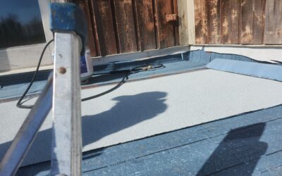 how to cut metal roofing