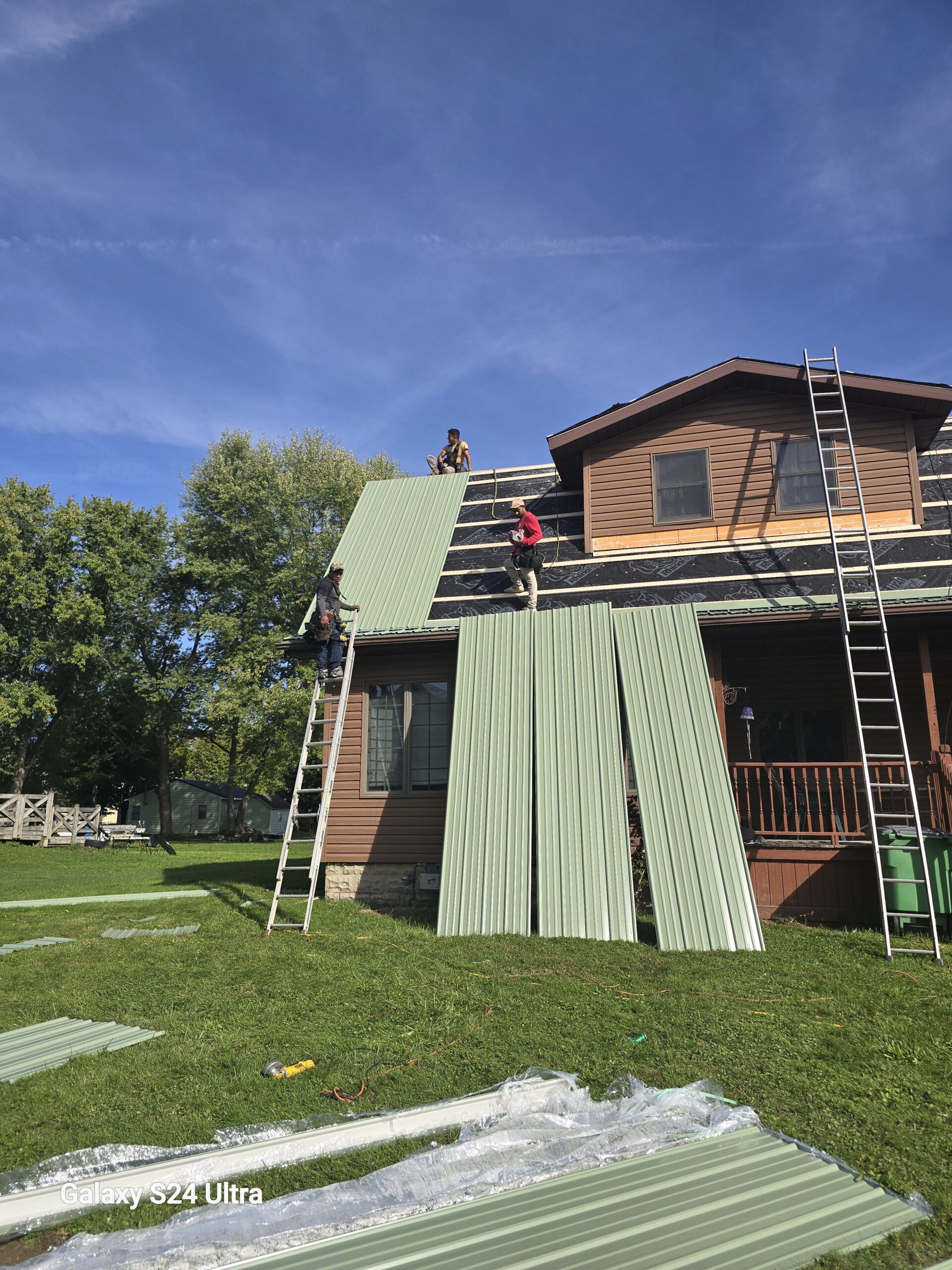How Much Roof Sag Is Acceptable?
