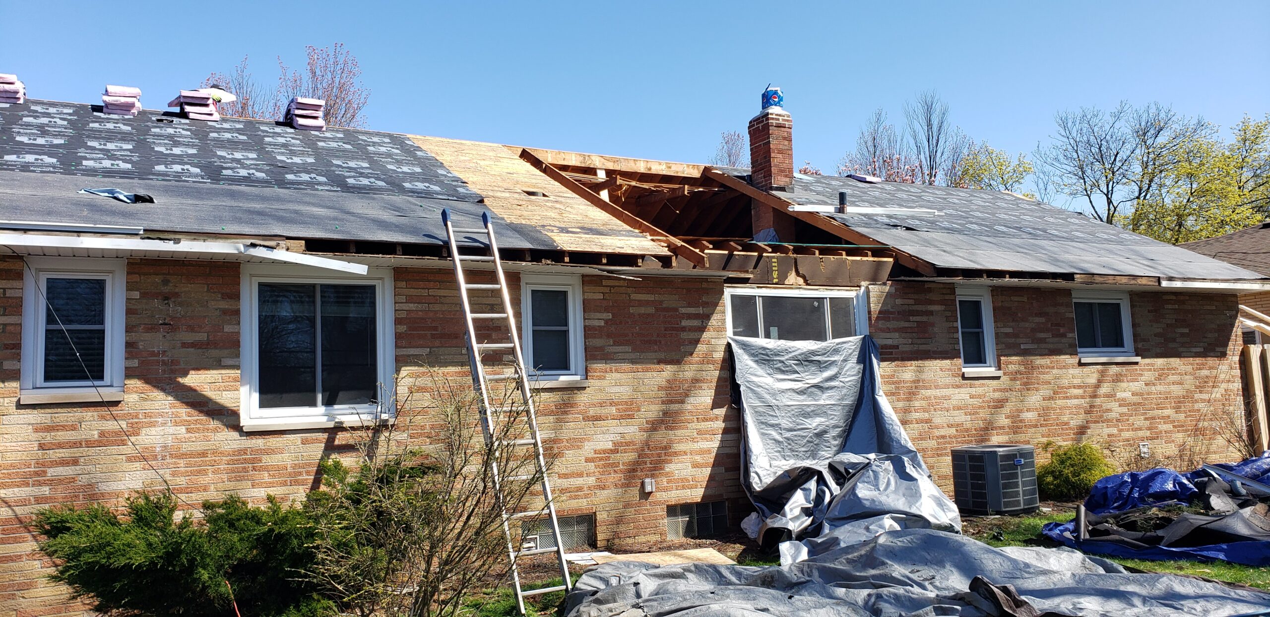 Emergency Roofing in Lyndhurst, OH