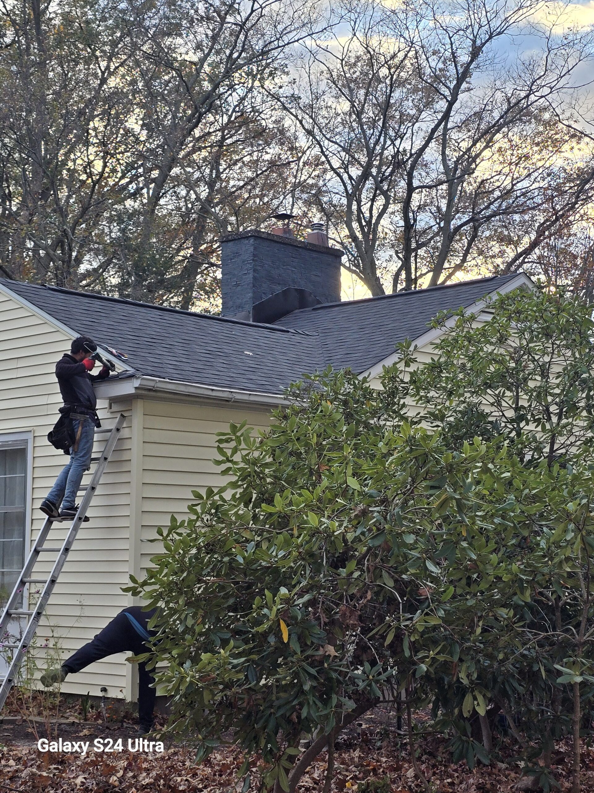 Emergency Roofing In Hamden Township,OH