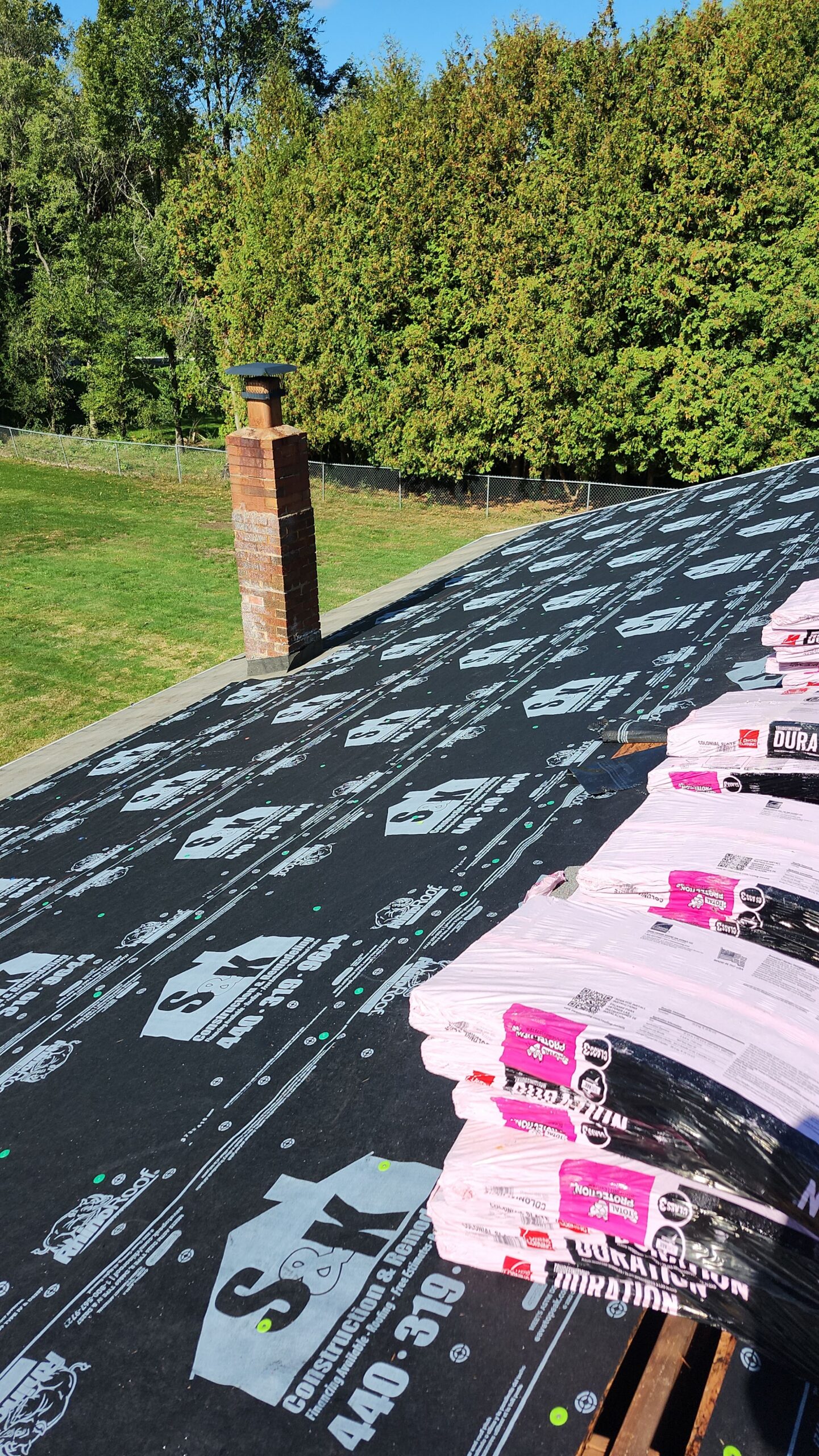 Roof Company Fredericksburg,OH