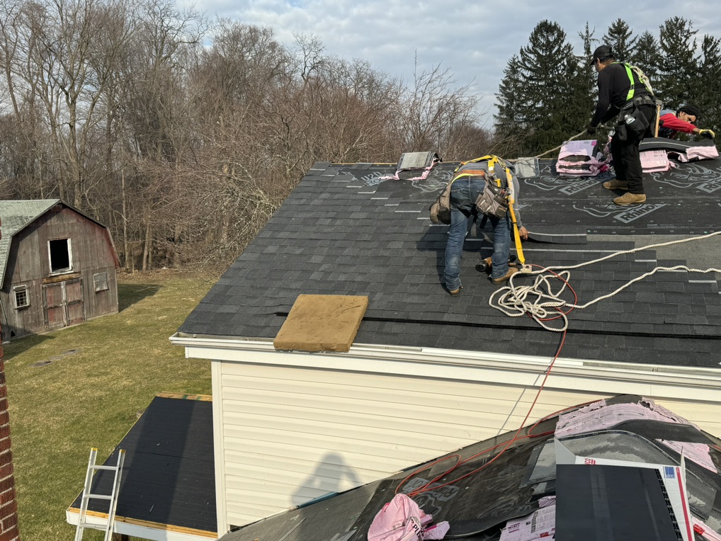 commercial roofing IN Girard,Pa