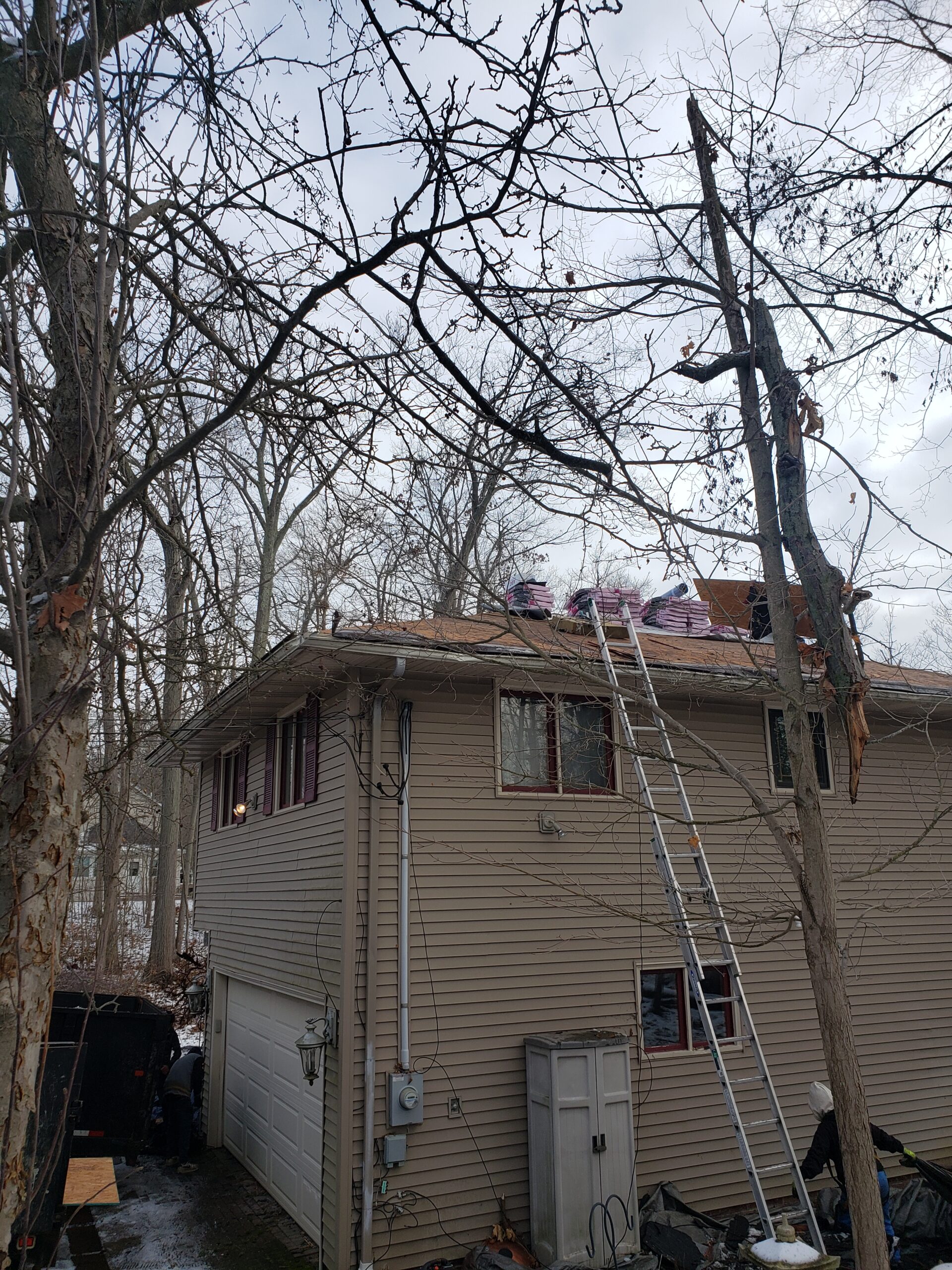 Roof Insurance Brimfield, OH