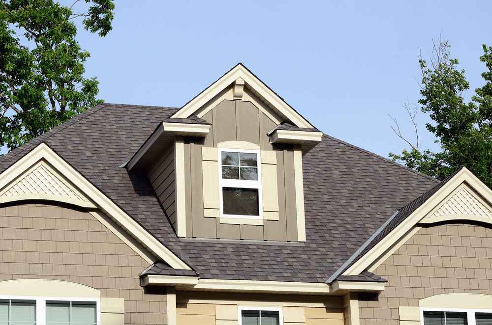 Comparing Roofing Estimates: 7 Things to Look For in Cleveland, OH