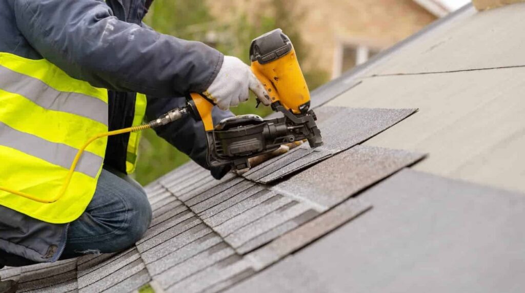 licensed roofer
