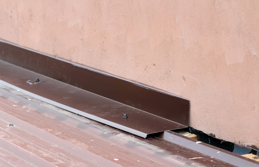 roof flashing failure